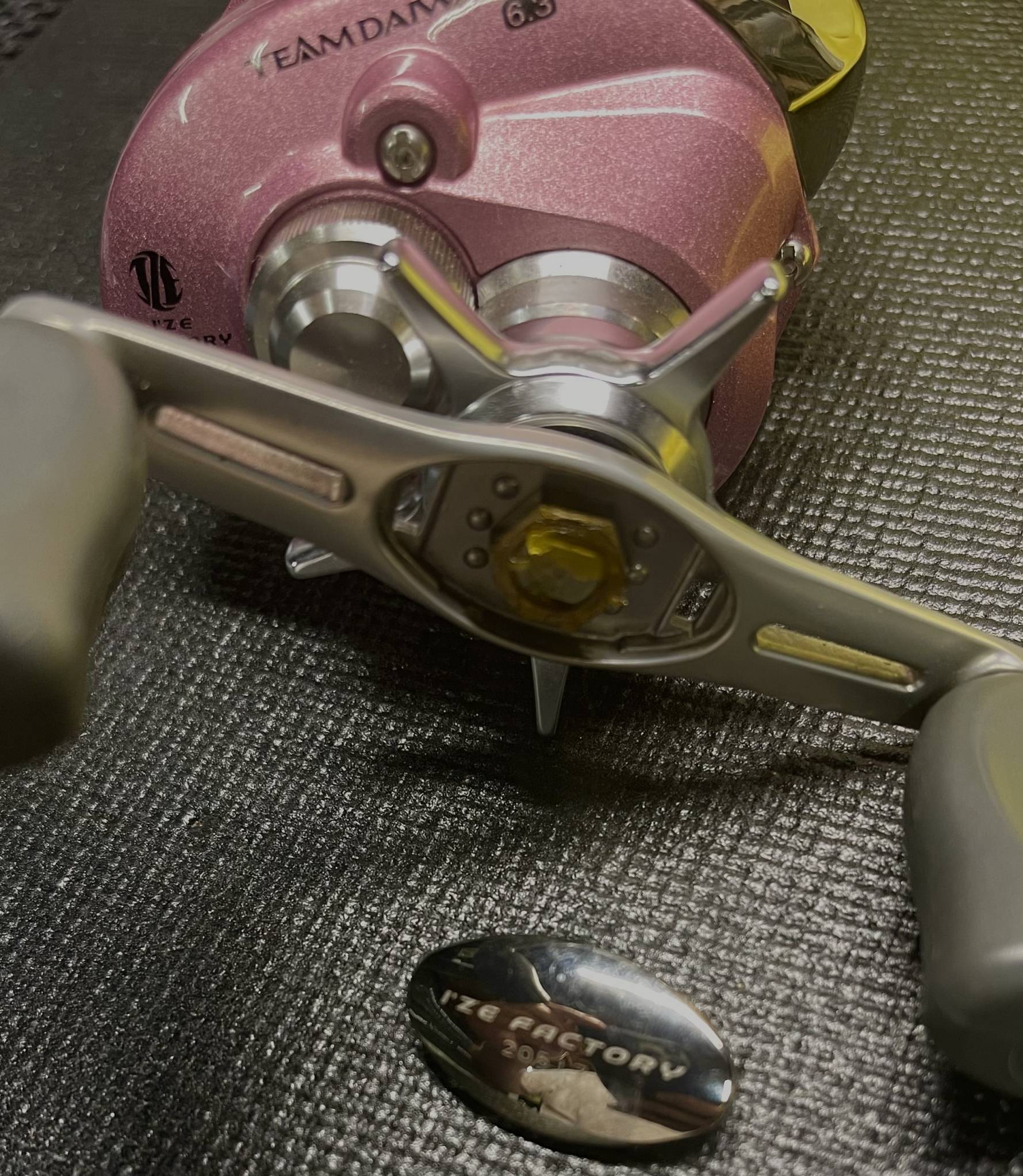 Into the pink… – Reel Tuning and Mods – Tackle Porn